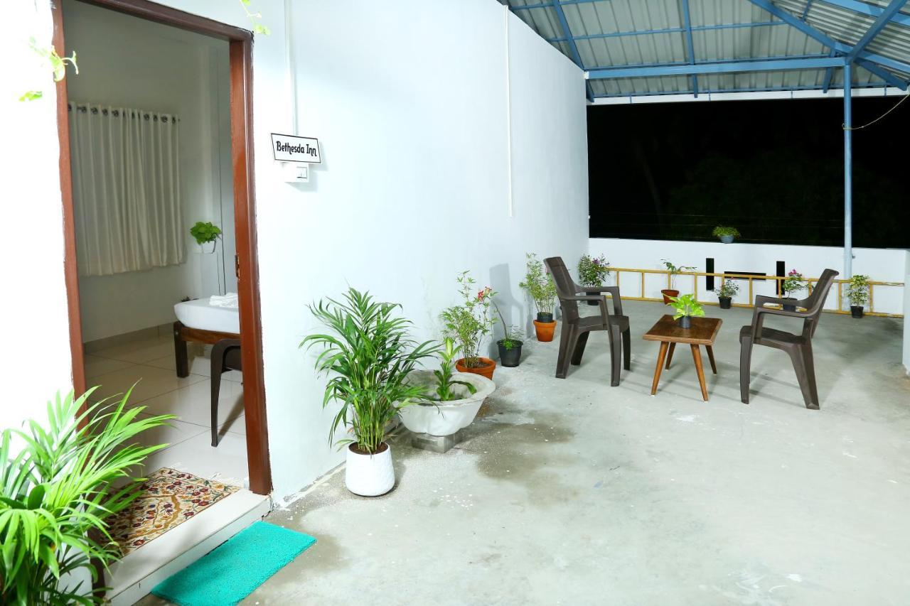 Bethesda Inn Kochi Esterno foto