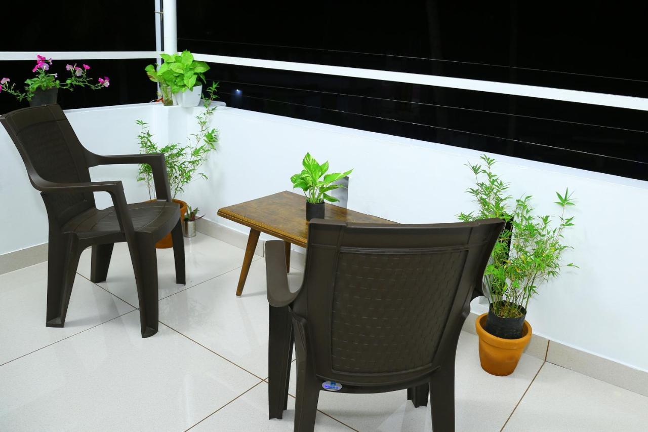 Bethesda Inn Kochi Esterno foto