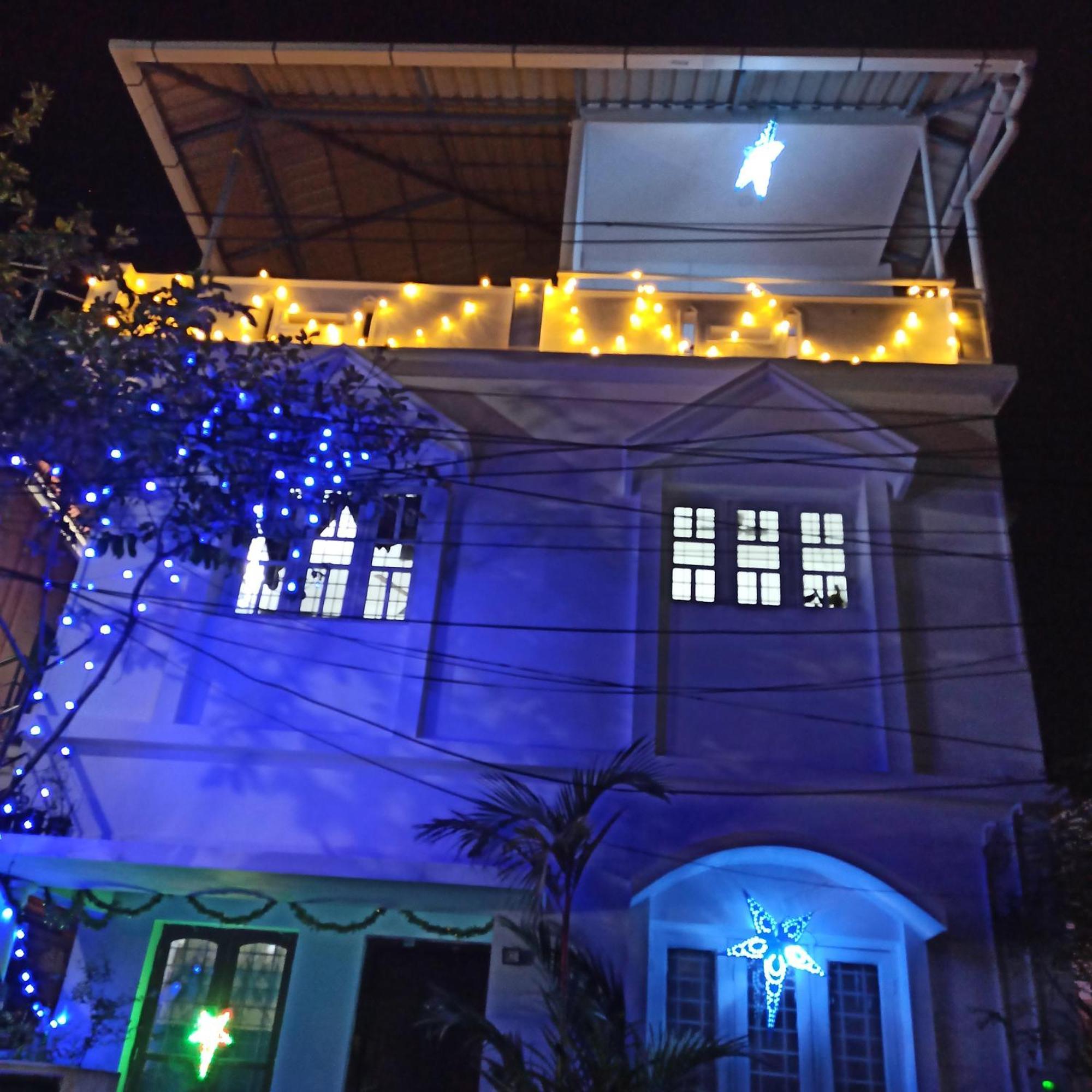 Bethesda Inn Kochi Esterno foto
