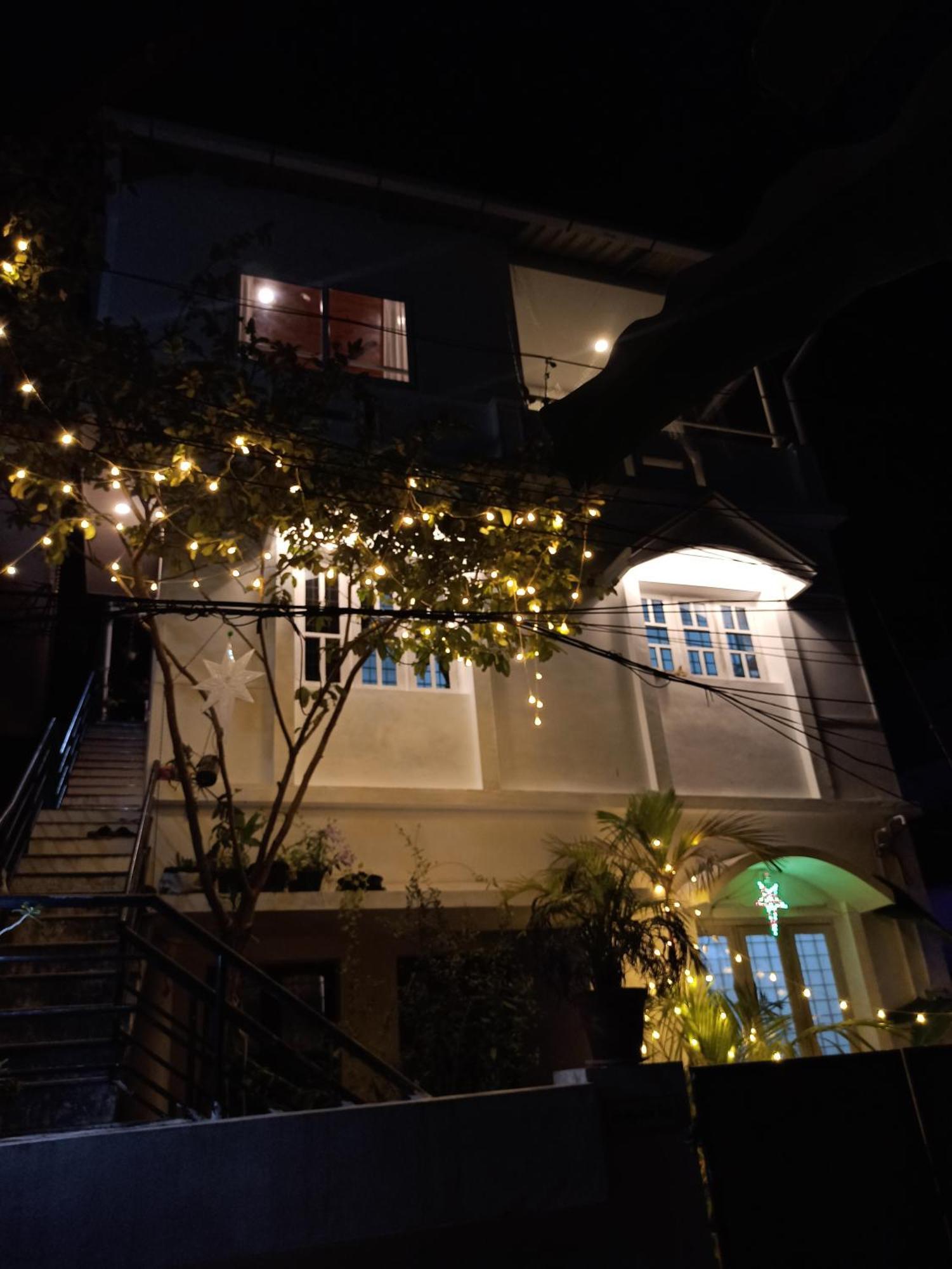 Bethesda Inn Kochi Esterno foto
